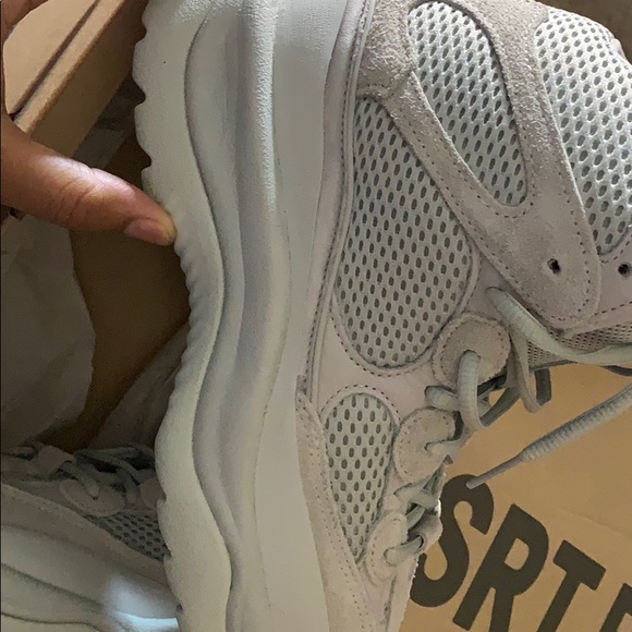 Yeezy dessert boots (Salt) - Picture 4 of 4
